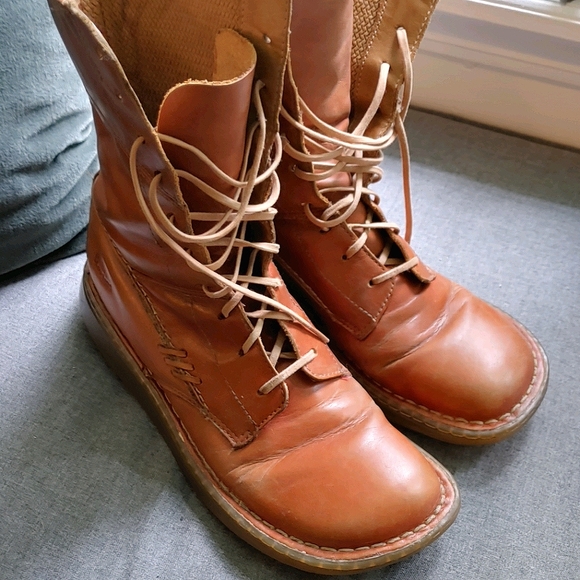 Dr. Martens Shoes - Dr Martens Carmel Boots Women's 8 Reposh
